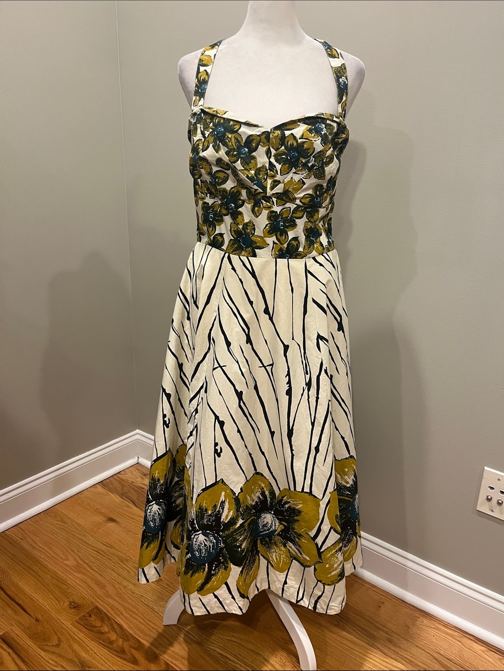 Girls from Savoy Anthropologie Floral Halter/ Srapless Dress